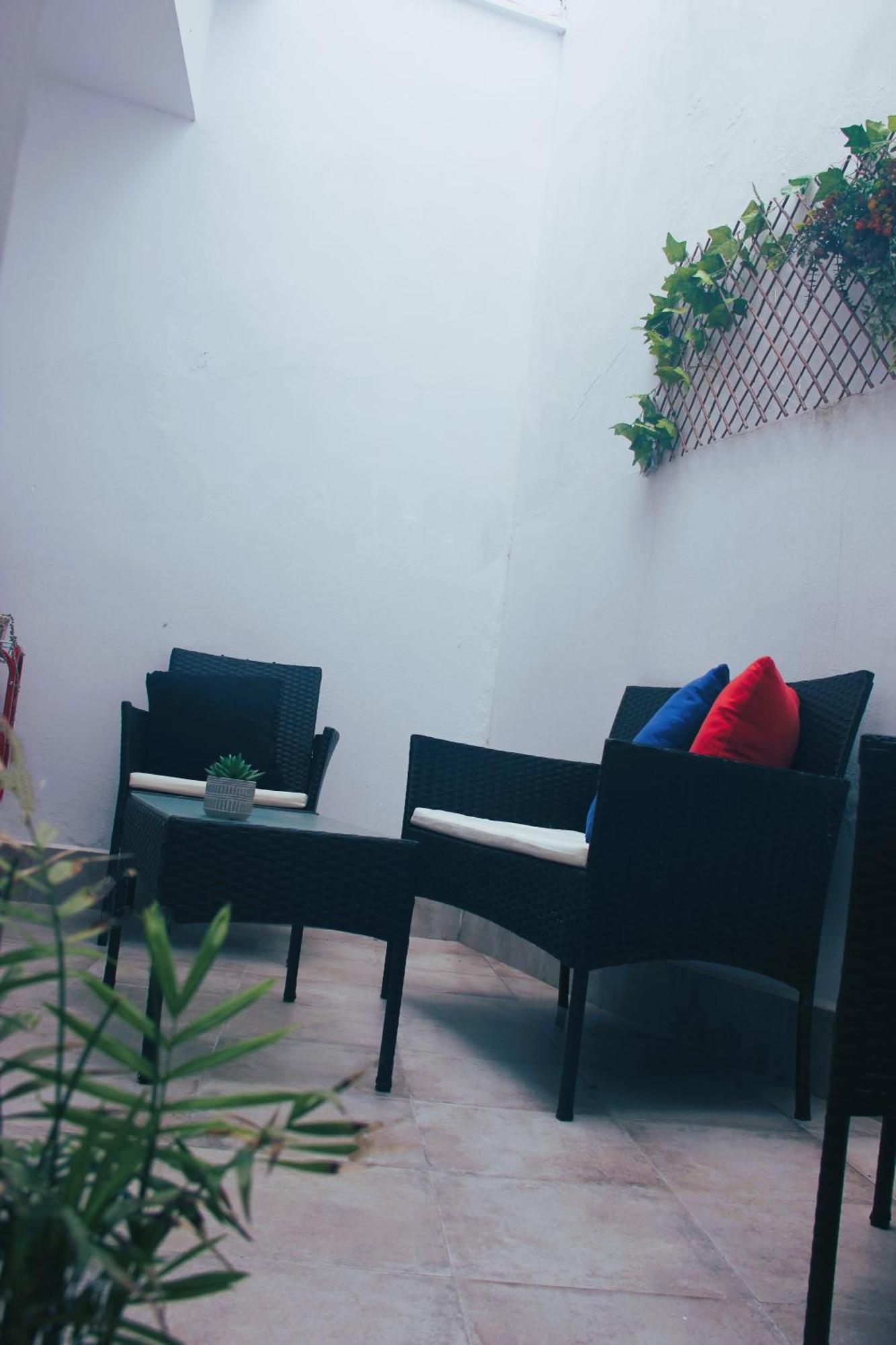 Apartamento Ohana Con Aparcamiento Gratuito, A 3 Minutos A Pie Del Teatro Mérida
